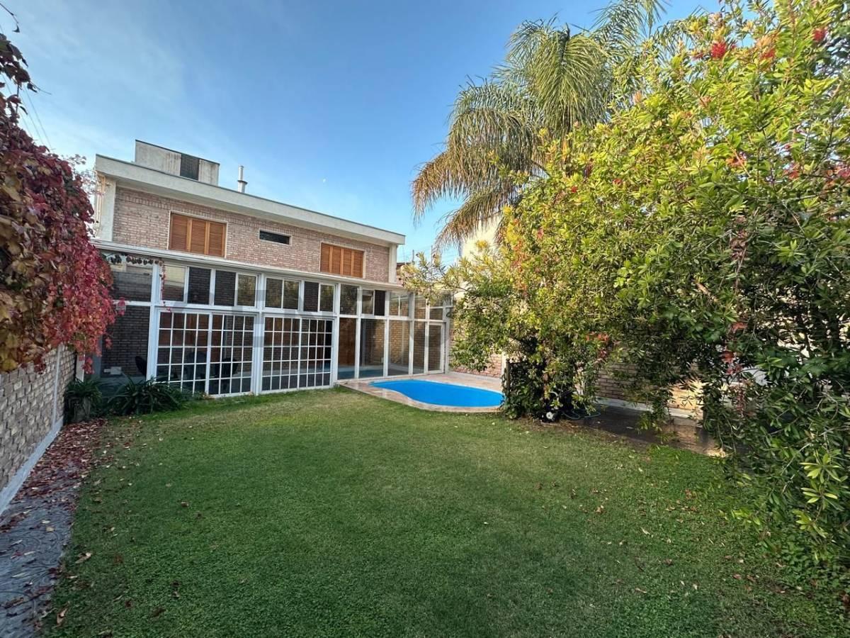 Foto de GRAN CASA EN VENTA EN QUINTA SECCION, imagen 1
