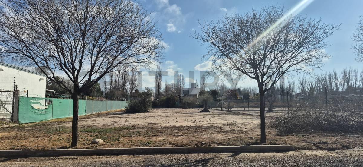 Foto de VENTA DE LOTE BARRIO SEMI PRIVADO CHACRAS CUORE, imagen 1