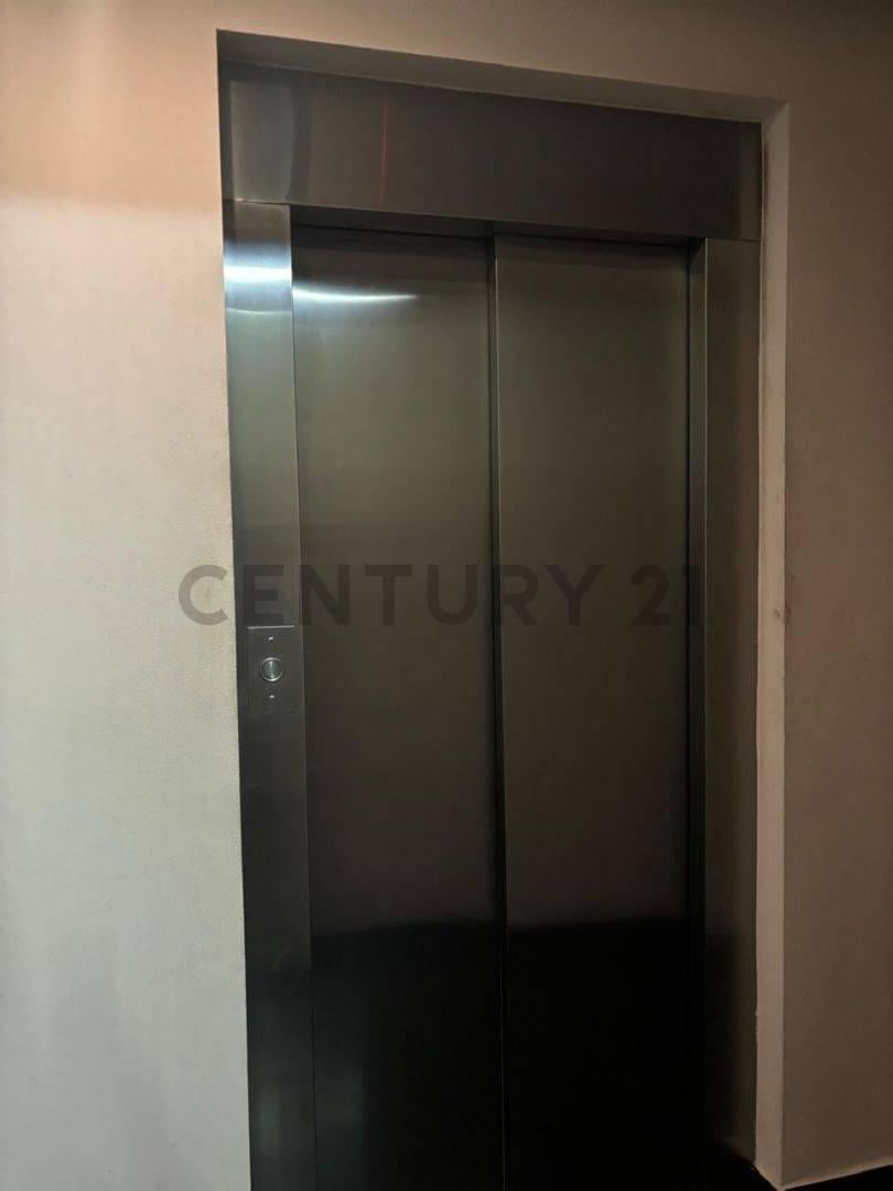 Foto de Oficina en Venta 97m² - Edificio Premium Centro de Mendoza, imagen 4
