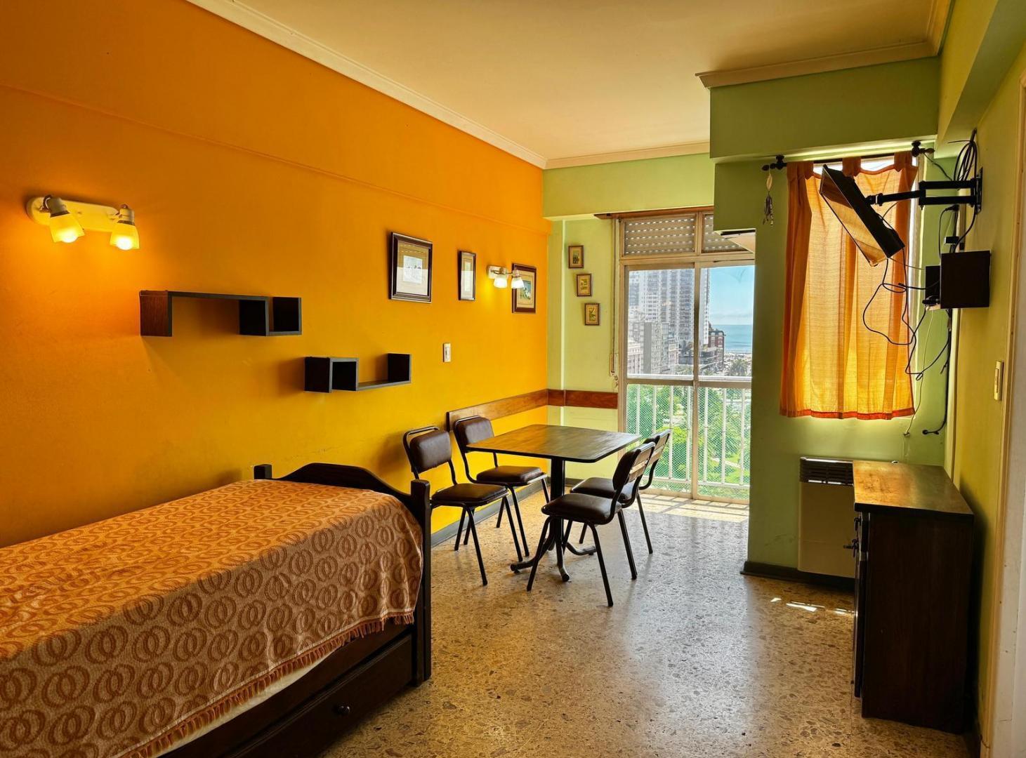 Departamento en alquiler por temporada de 1 Ambiente con vista a Plaza Colón