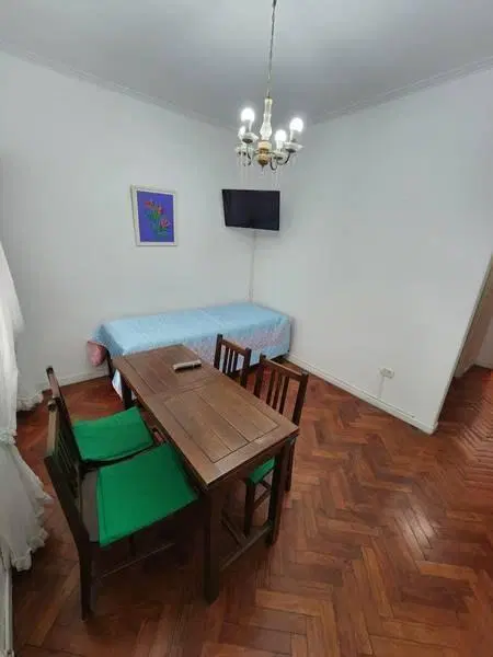 Departamento en venta de 2 ambientes en Plaza Colón 1