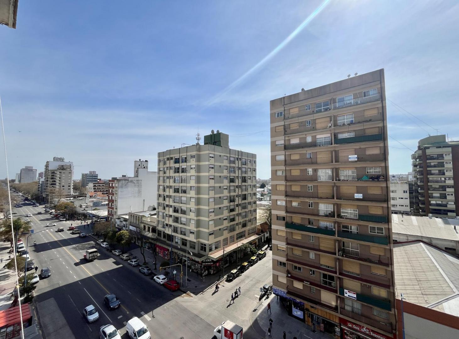 Foto de Departamento en venta de 4 ambientes con dependencia de servicio, imagen 5