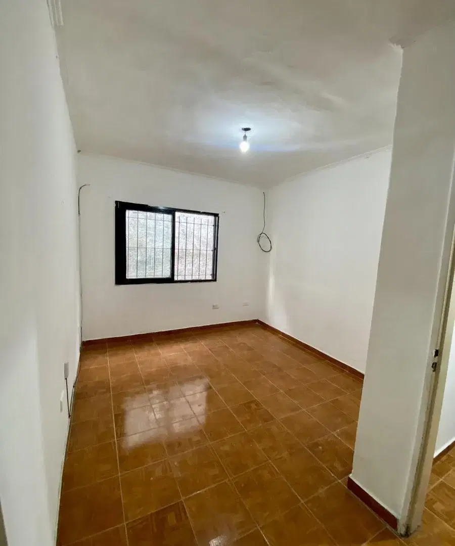 Casa en venta - Merlo Libertad 4