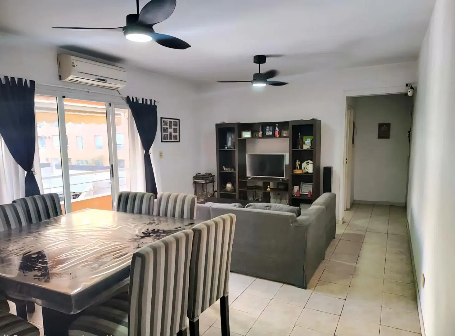 Venta Departamento 4 Ambientes con Cochera Fija y Seguridad 24 hs V Santa Rita - CABA 2