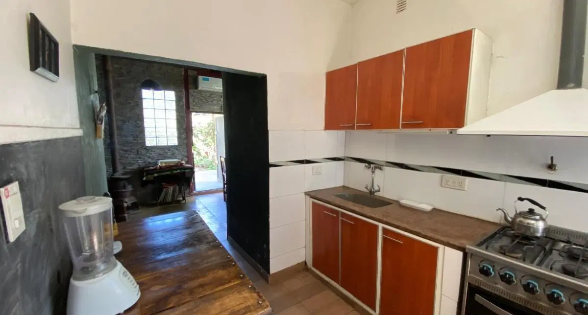 PH en venta con patio - Castelar Sur 4