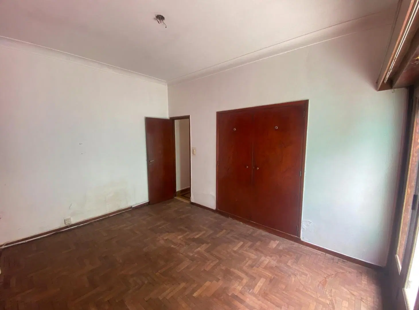 Venta Dos Casas en Block con Gran Fondo – Lanús Este 2
