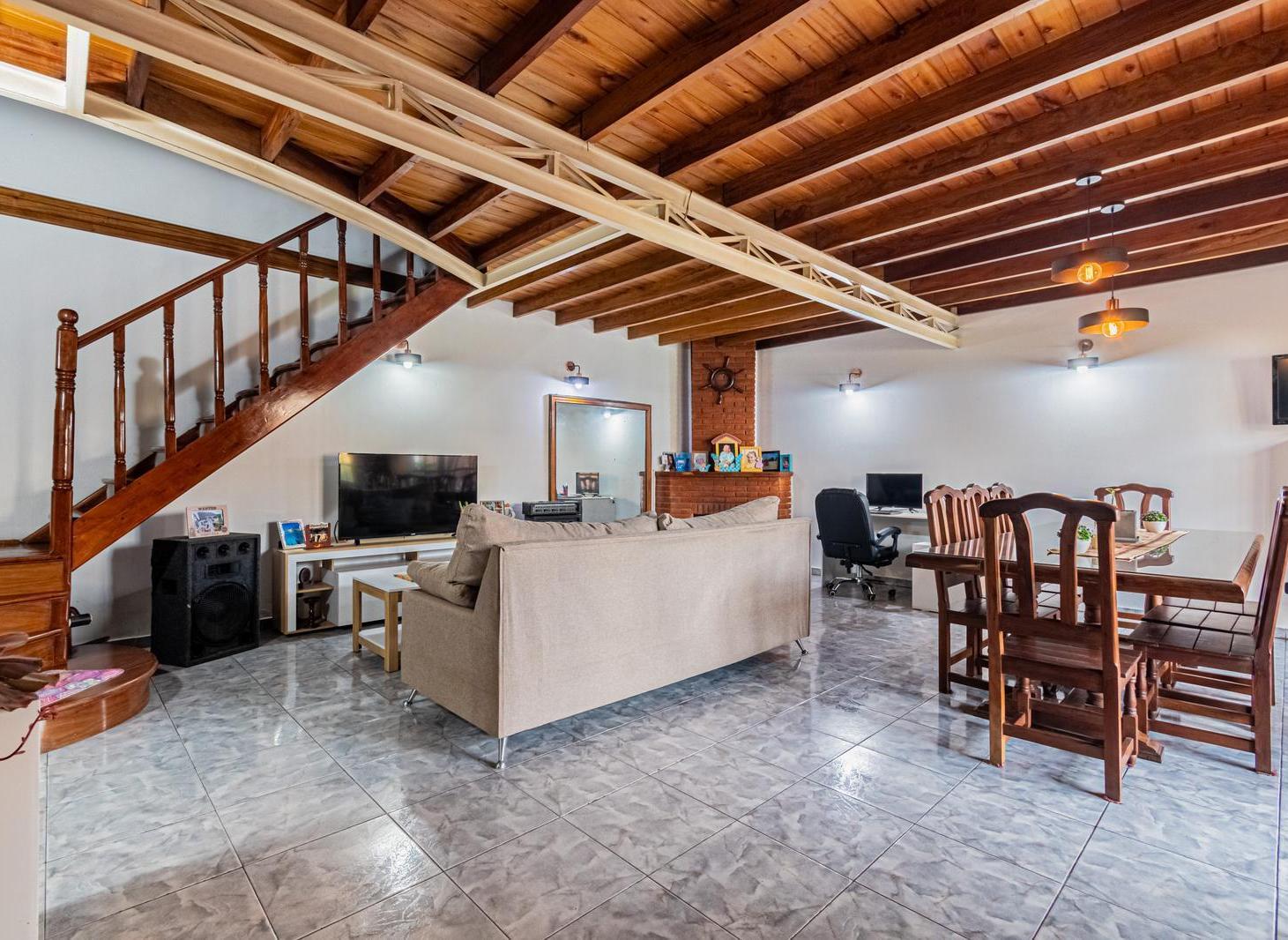 Casa en Merlo con pileta