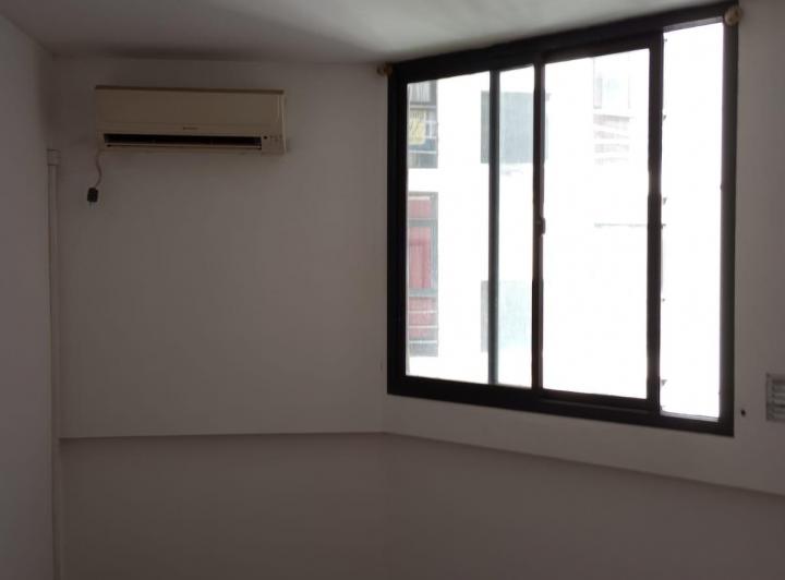 ALQUILO DPTO MONOAMBIENTE AMPLIO FTE PQUE LAS HERAS 3