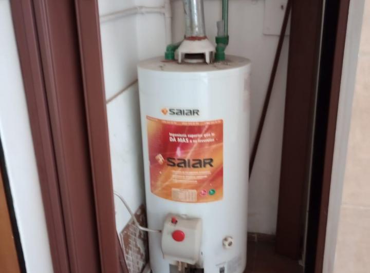 ALQUILO DPTO MONOAMBIENTE AMPLIO FTE PQUE LAS HERAS 4