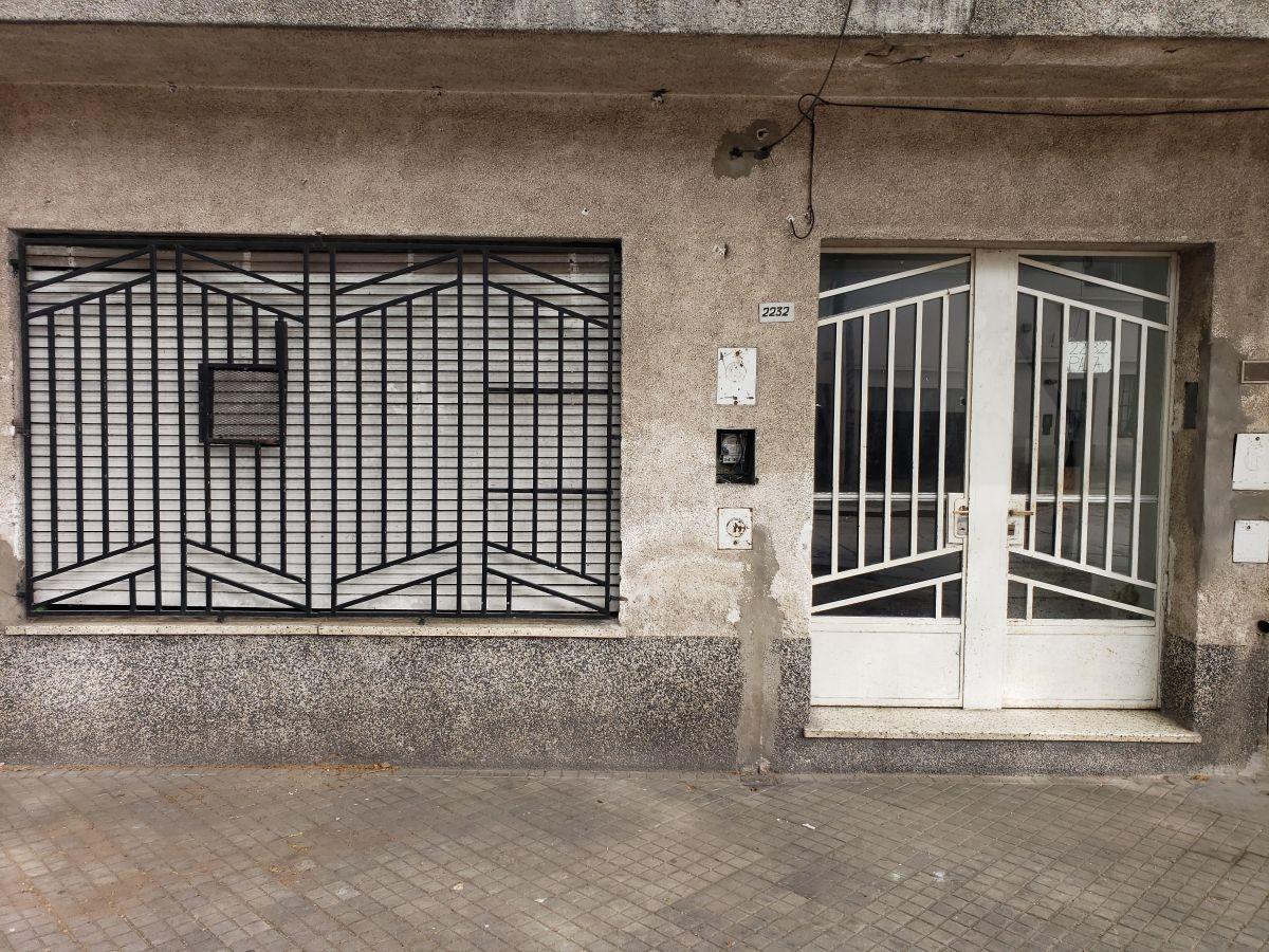Foto de Alquiler de casa de Planta Baja de 2 dormitorios Iriondo 2232, imagen 1