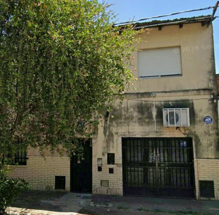 Foto de CASA EN ALQUILER EN PLANTA ALTA – DOS DORMITORIOS, imagen 1