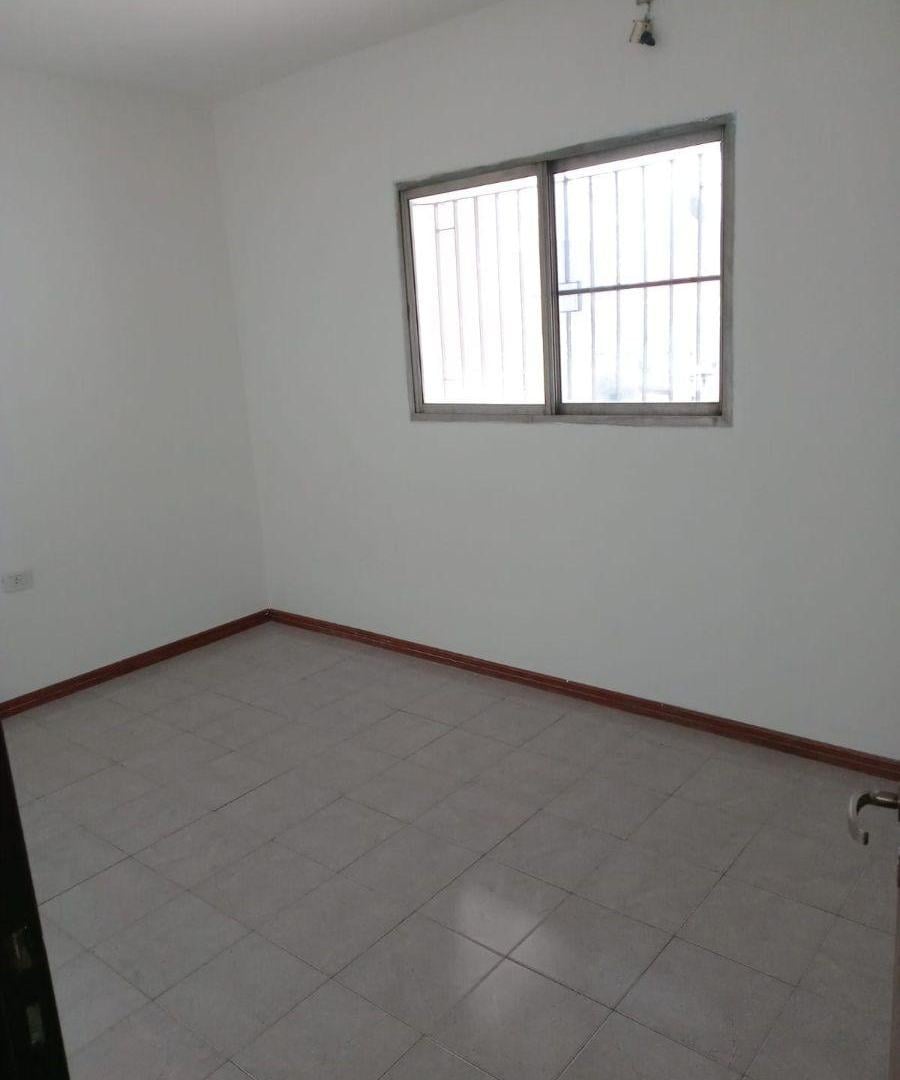 Foto de CASA EN ALQUILER EN PLANTA ALTA – DOS DORMITORIOS, imagen 3