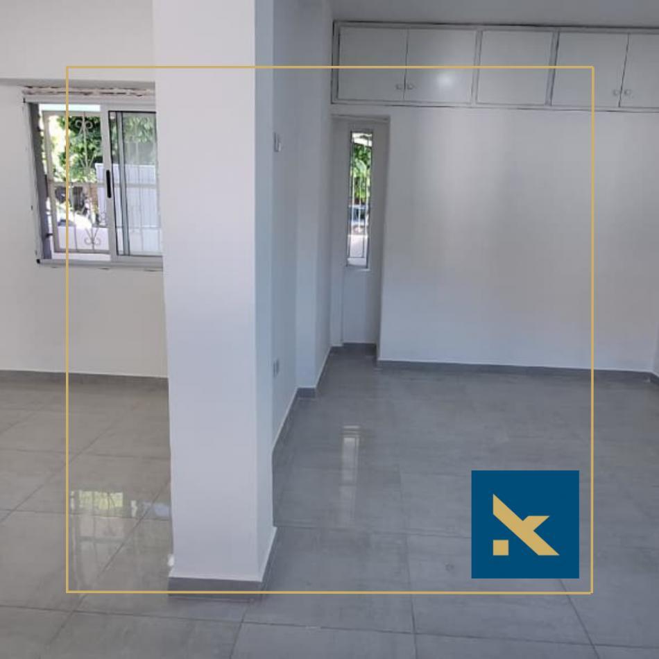 Foto de CASA RECICLADA EN VENTA - F. ACOSTA AL 5000, imagen 5
