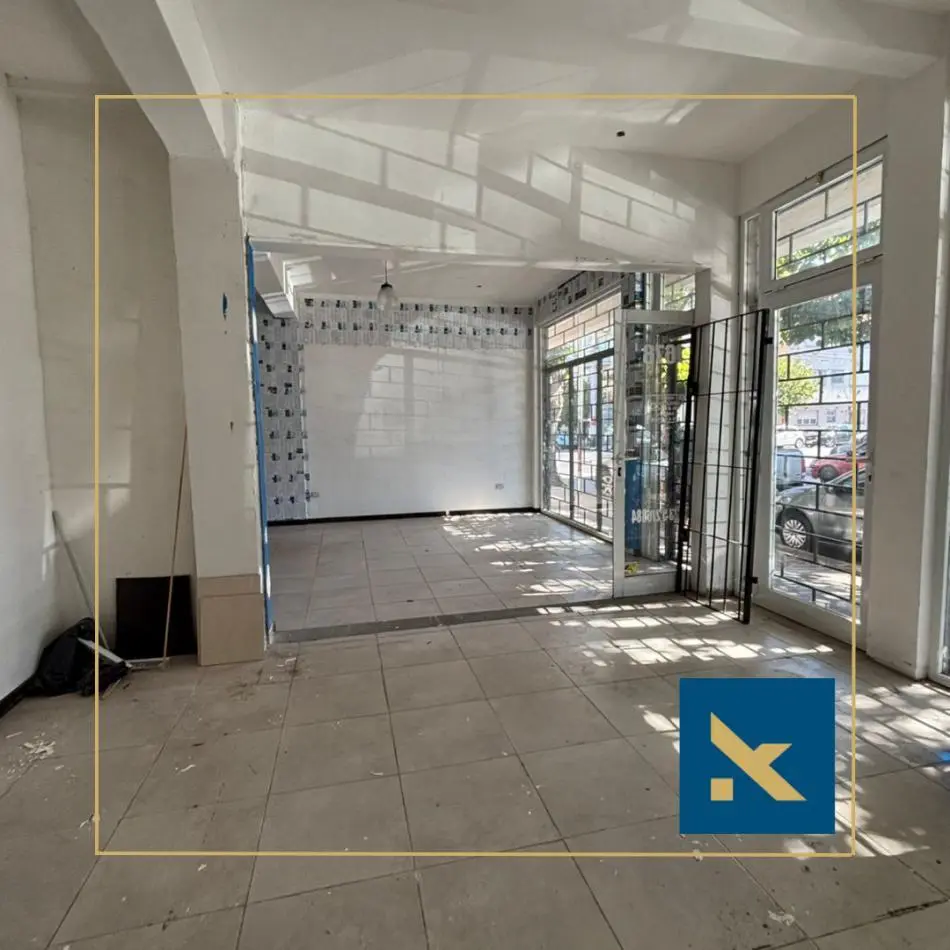 LOCAL COMERCIAL EN ALQUILER 3