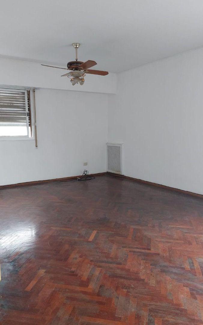 DEPARTAMENTO EN ALQUILER CENTRICO PTE ROCA Y SANTA FE