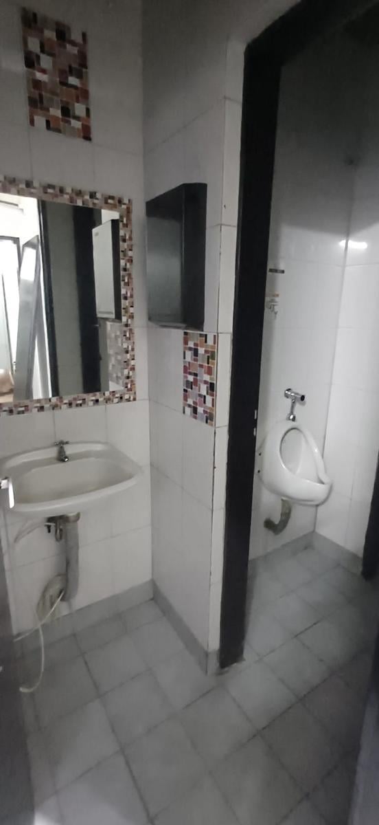 Foto de Local en venta en Esmeralda al 300 Microcentro CABA, imagen 4