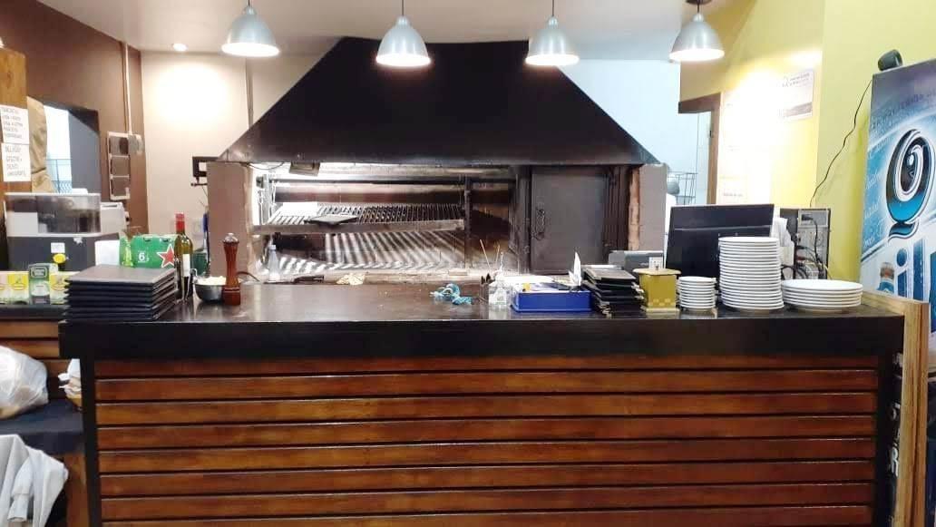 Foto de Local en venta en esquina en Tres Arroyos al 2800 Flores CABA, imagen 2