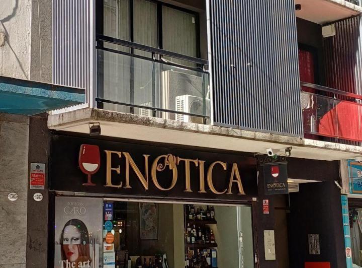 Local comercial en venta en Viamonte al 1300 Tribunales CABA