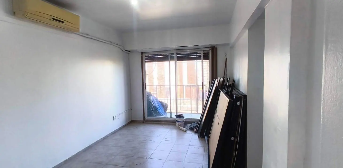Departamento 2 ambientes en venta en Av. Patricios al 1400 Barracas CABA 2