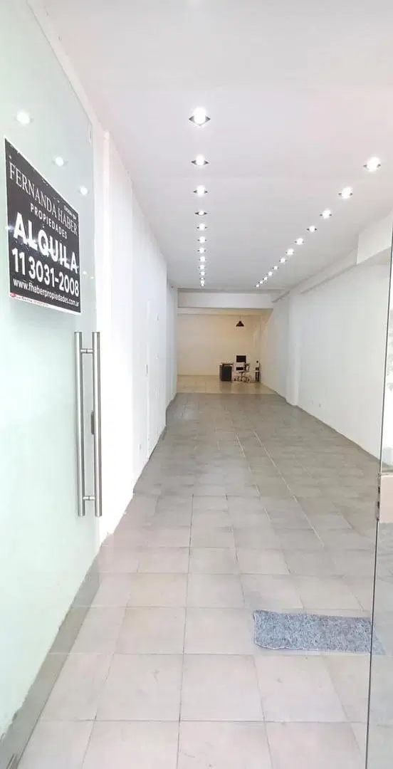 Local en alquiler en Av. Cordoba al 2900 Barrio Norte CABA 3