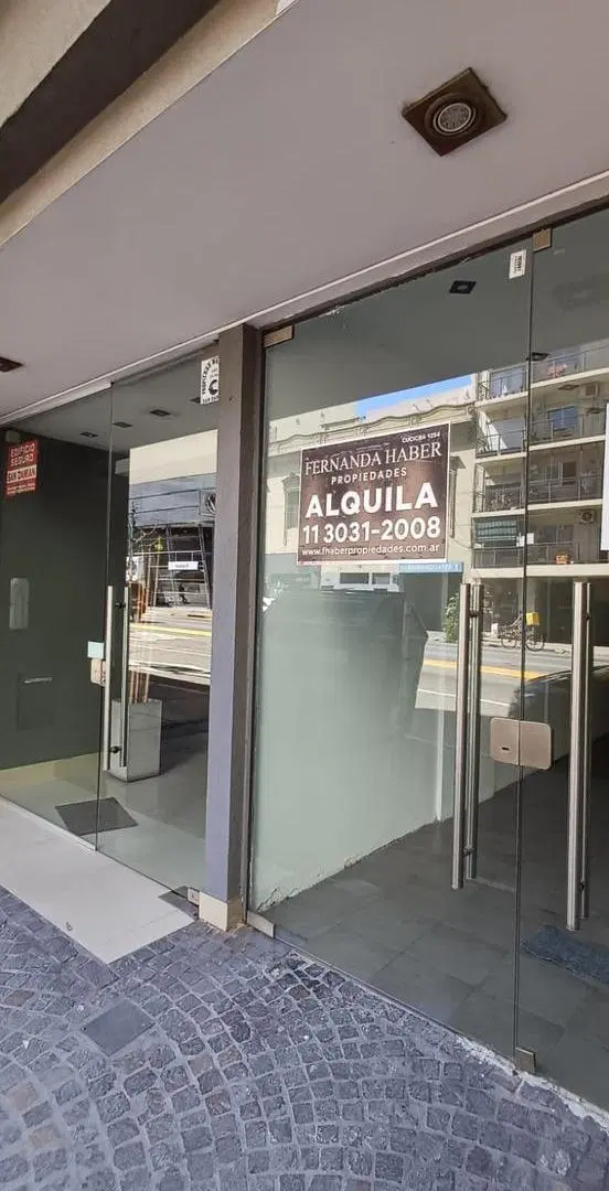 Local en alquiler en Av. Cordoba al 2900 Barrio Norte CABA 2