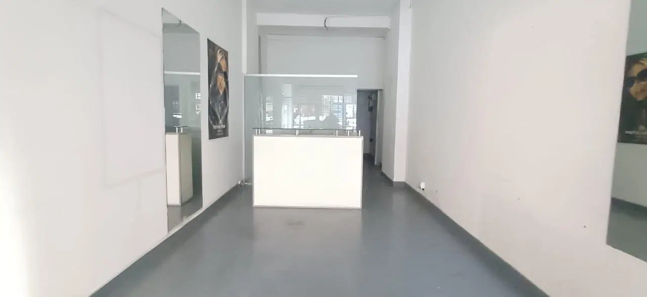 Local en alquiler en Rodríguez Peña al 1500 Recoleta CABA 2