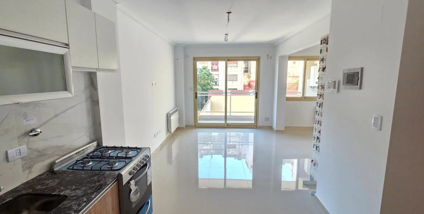 Departamento Monoambiente en venta en Av. Regimiento de Patricios al 100 Barracas CABA 1