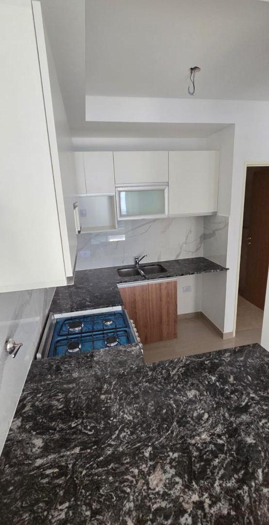 Foto de Departamento 3 ambientes en venta en Av. Regimiento de Patricios al 100, imagen 4