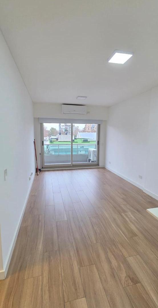 Foto de Departamento 2 ambientes en alquiler en Citadel Brandsen 1400 Barracas, imagen 5