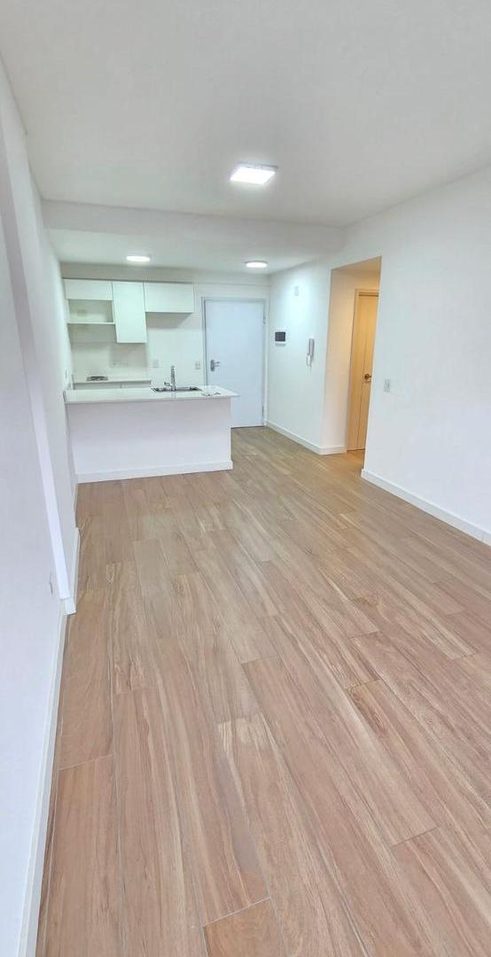 Foto de Departamento 2 ambientes en alquiler en Citadel Brandsen 1400 Barracas, imagen 4