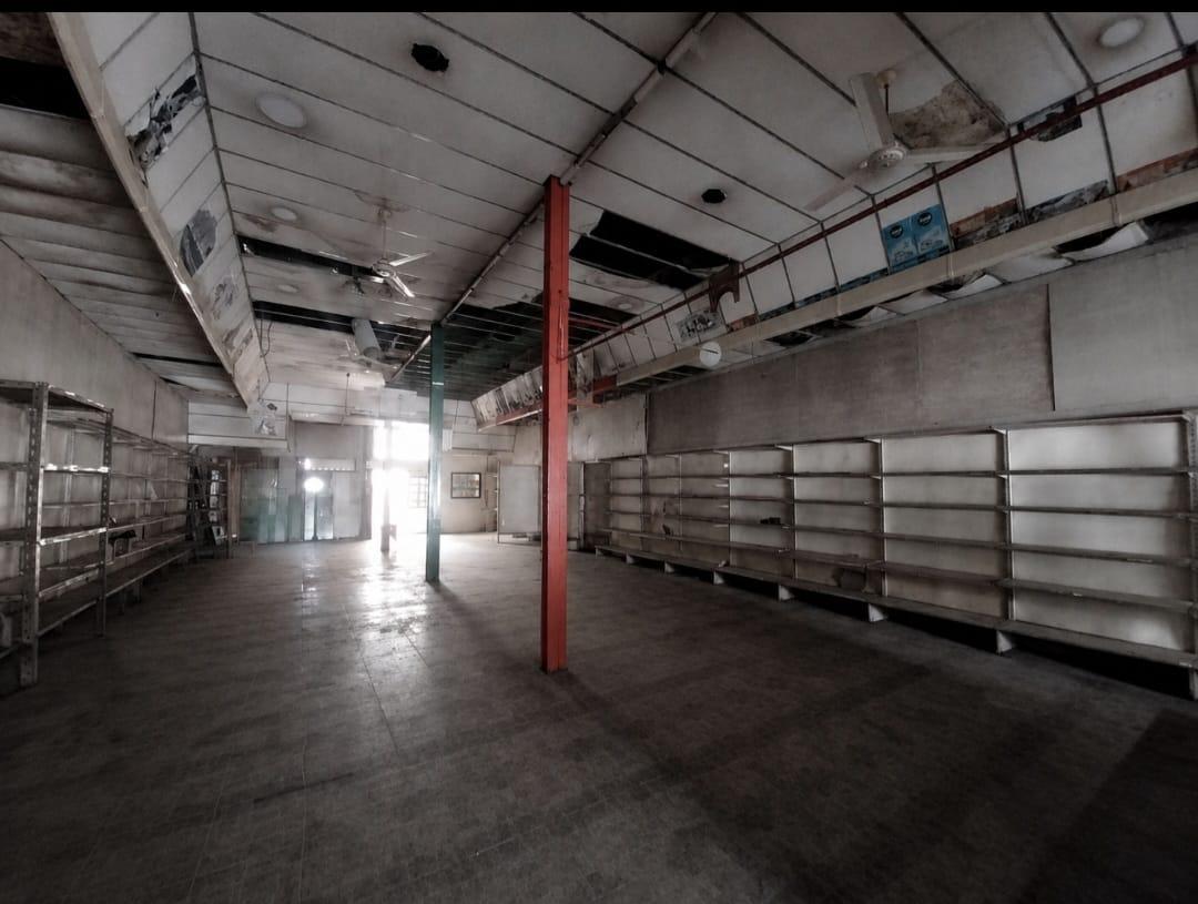 Foto de Local en venta/ alquiler en Av. Montes de Oca al 800 Barracas CABA, imagen 4