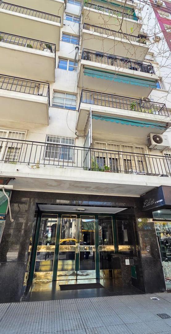 Foto de Departamento 2 ambientes en venta en Av. Montes de Oca al 600 Barracas, imagen 3