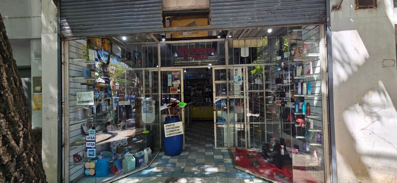 Foto de Local en venta/ alquiler en La Rioja al 400 Balvanera CABA, imagen 4