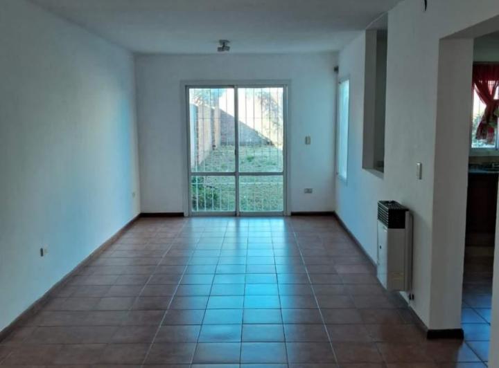Casa en ALQUILER Solares de Santa Maria 3
