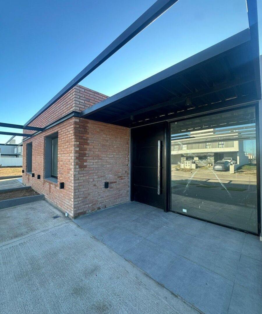 Foto de Duplex en Venta Solares de Manantiales - 2 Dormitorios y 2 Baños, imagen 4