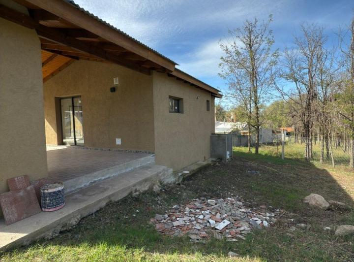 VENTA – Casa a estrenar en Santa Rosa de Calamuchita 4