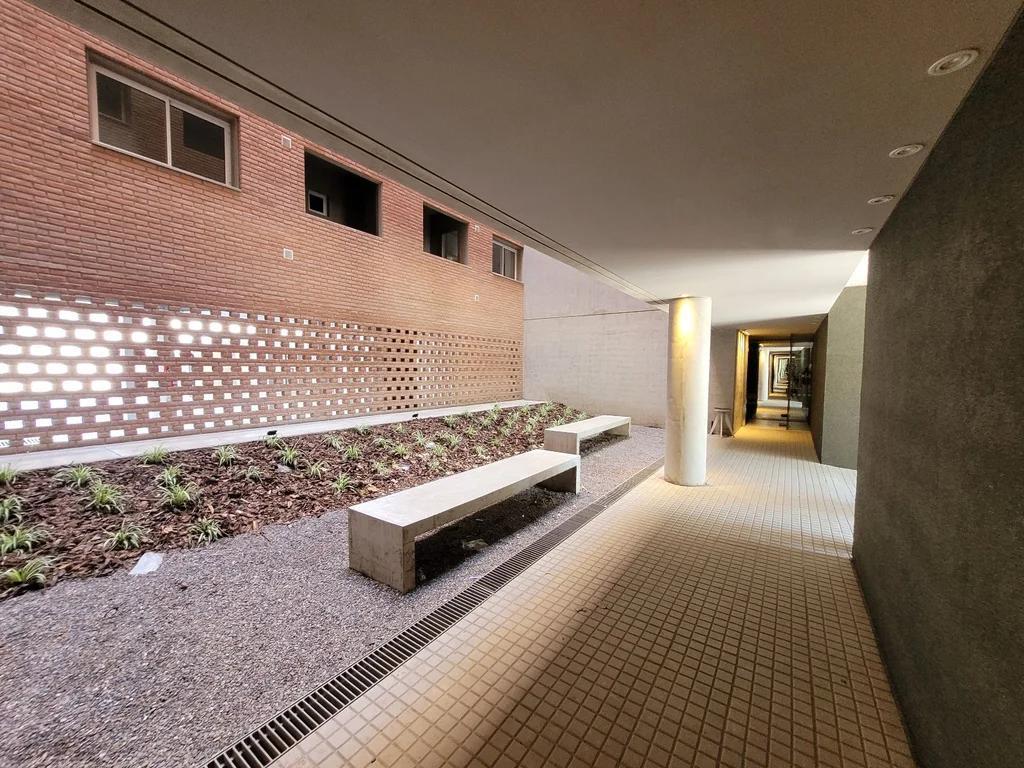 Departamento en Venta Luis Agote 1