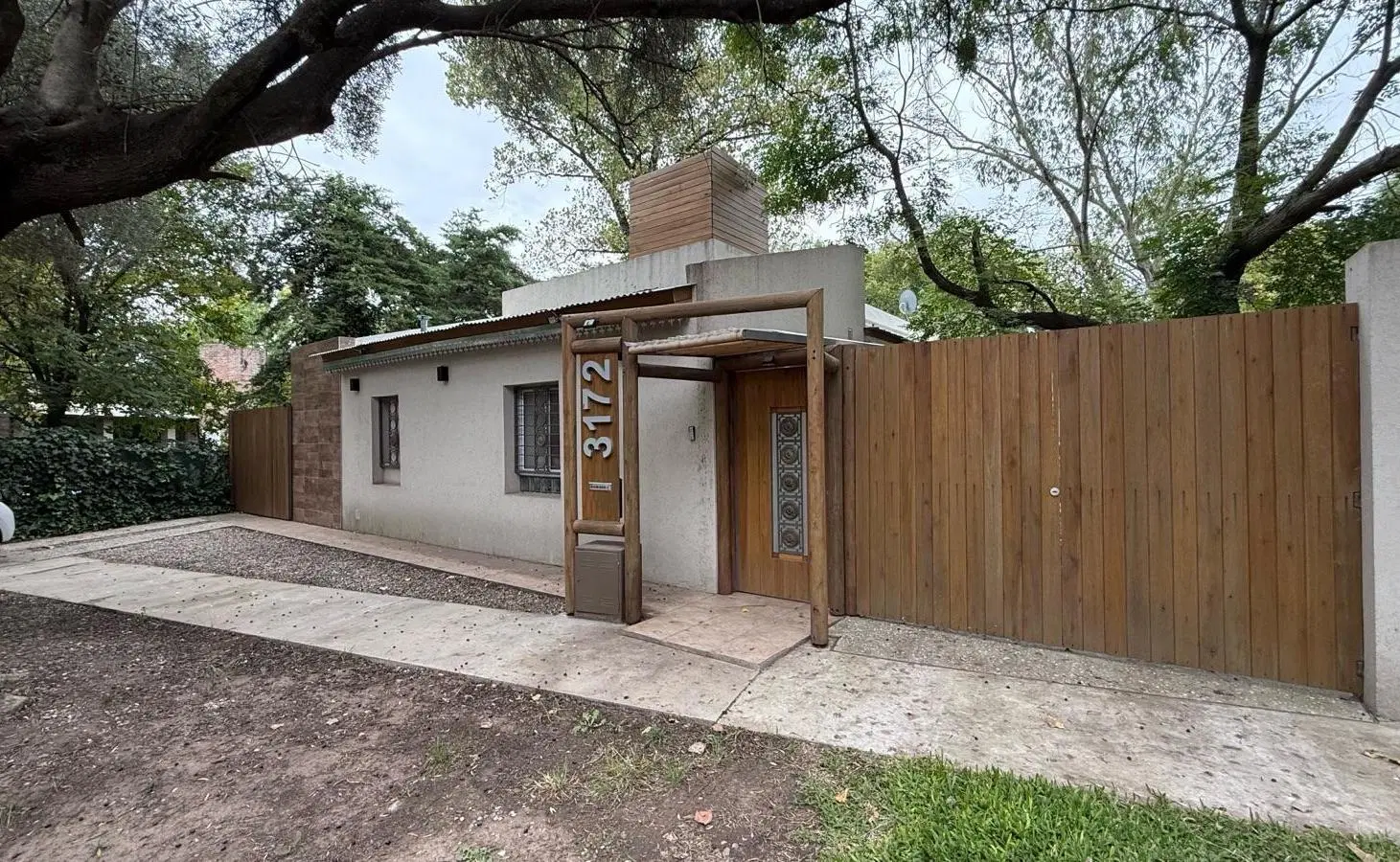 Casa Tres Dormitorios y Cochera - Funes - Don Mateo 3