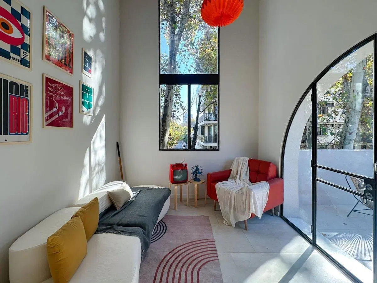 Venta | Casa 3 Dorm. + Comodín | Quincho | Pileta | 2 Cocheras 4