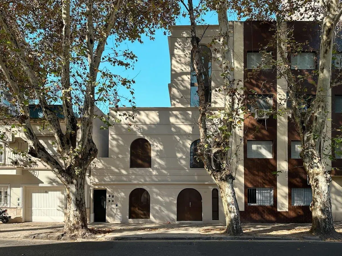 Venta | Casa 3 Dorm. + Comodín | Quincho | Pileta | 2 Cocheras 5