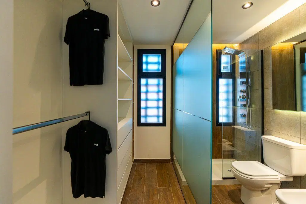 Casa tres dormitorios con terraza exclusiva, jardín, pileta y parrillero - Amenities 3