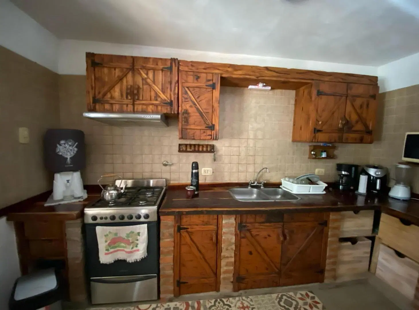 Casa Estilo Rustico - Pileta - Los Solares Funes 3