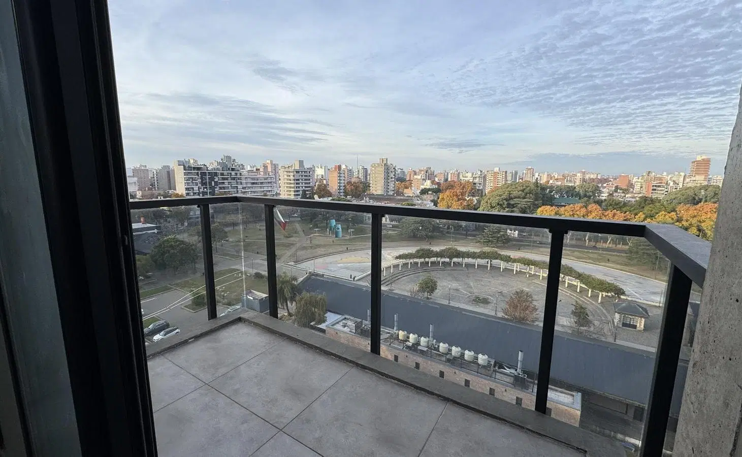 Departamento en Luis Agote 3