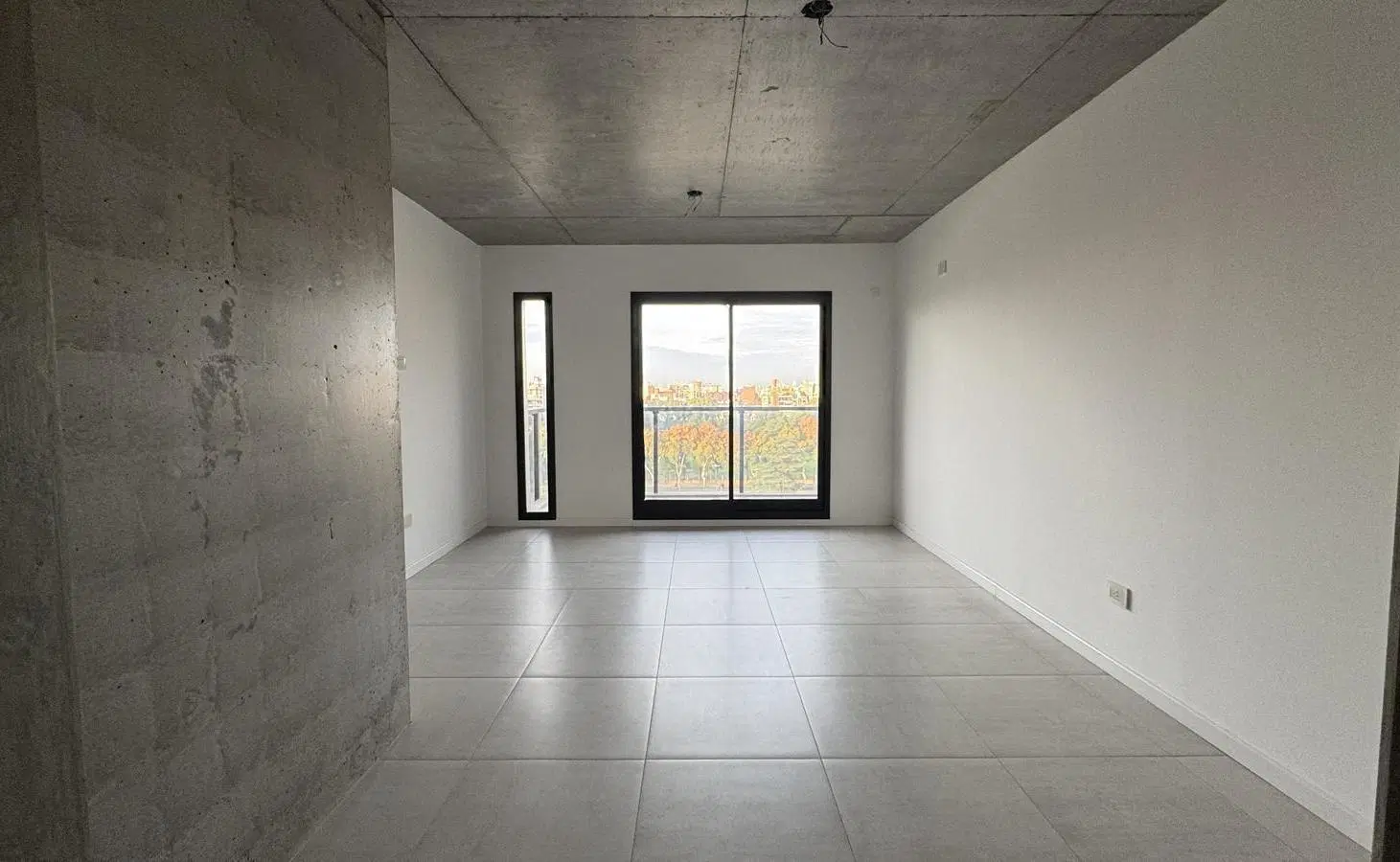 Departamento en Luis Agote 2