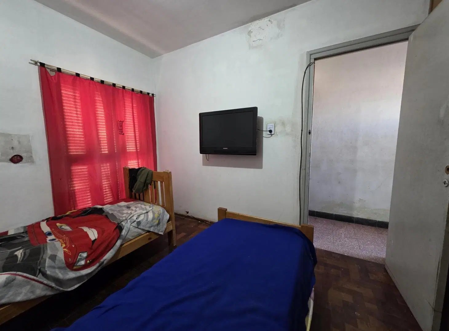Casa 2 dormitorios - Cochera - Zona Sur 4