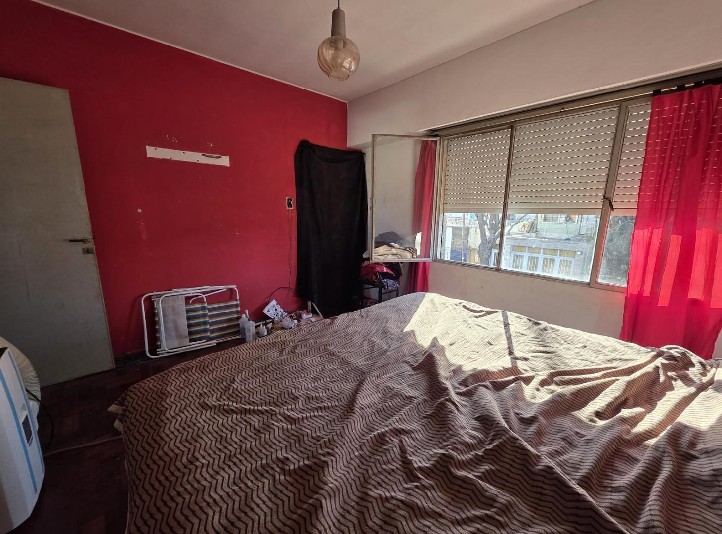 Casa 2 dormitorios - Cochera - Zona Sur