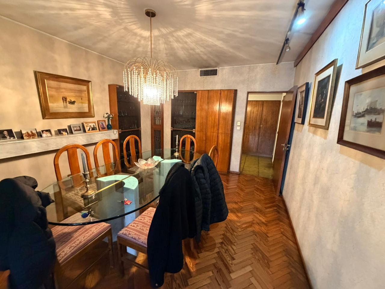 Piso Exclusivo en Venta - 3 dormitorios