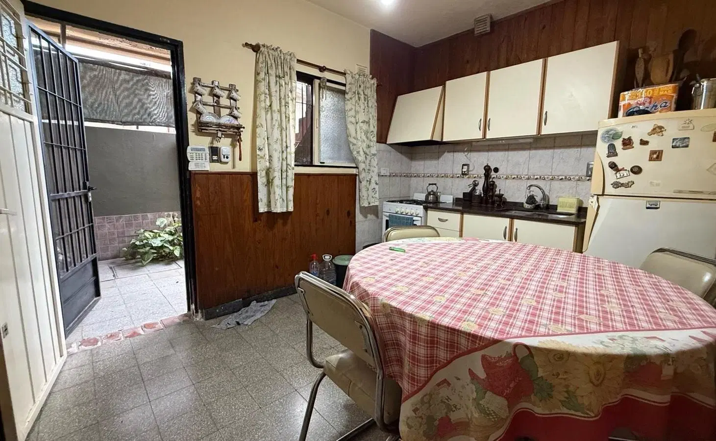 Casa en venta Perez 8