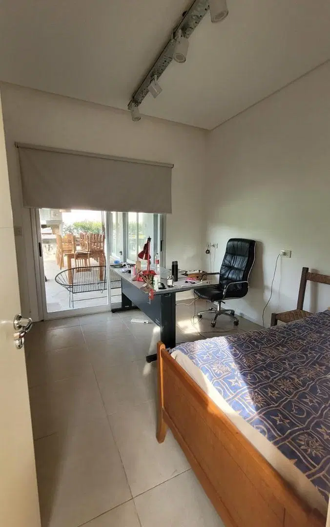 Casa en Venta - Excelente Calidad Constructiva - Sol Del Parana 3