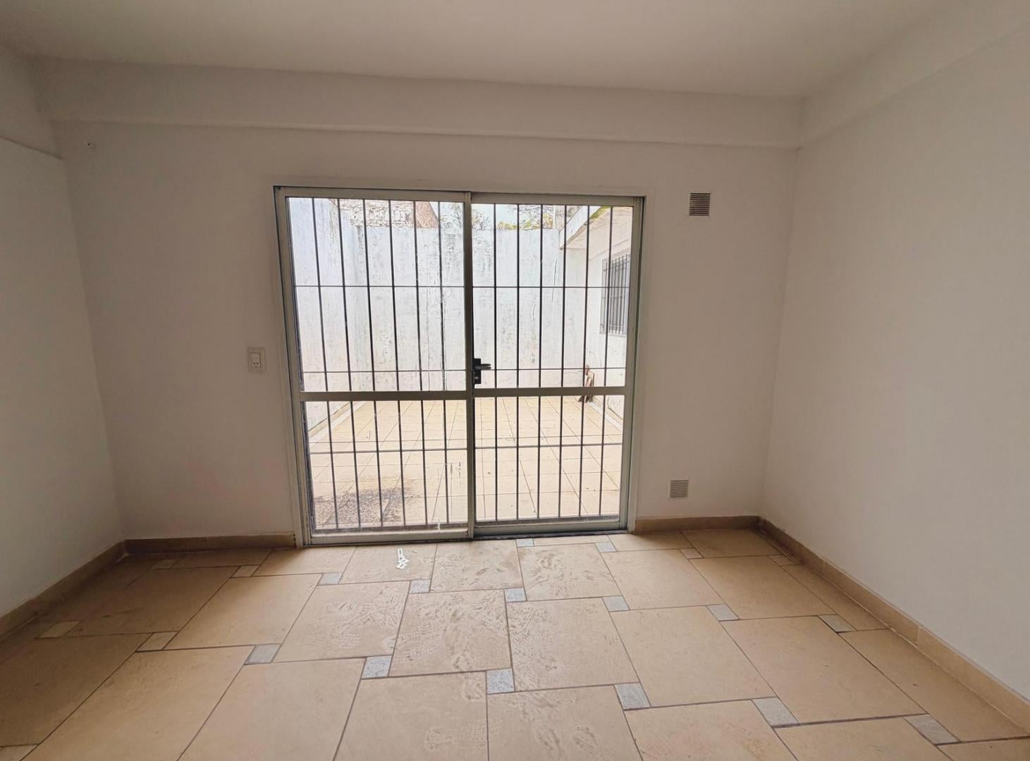 Foto de Casa en alquiler en Jorge Cura, imagen 3